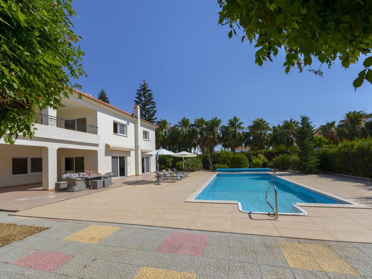 Villa Meneou Seaside Mansion 7 Larnaka Exterior foto